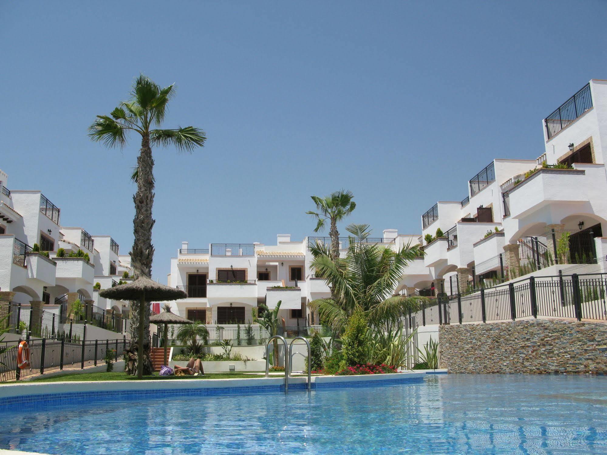 Azul Beach Mar Holidays لا ماتا المظهر الخارجي الصورة